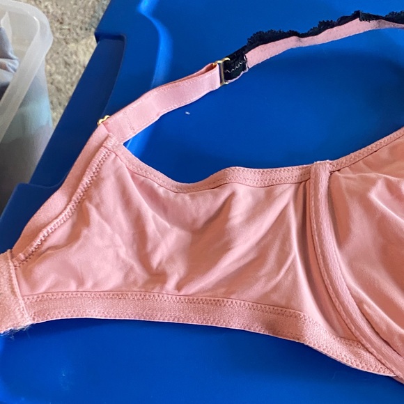 Soma Embraceable Unlined Pink and Black Lace Bra - Picture 7 of 11